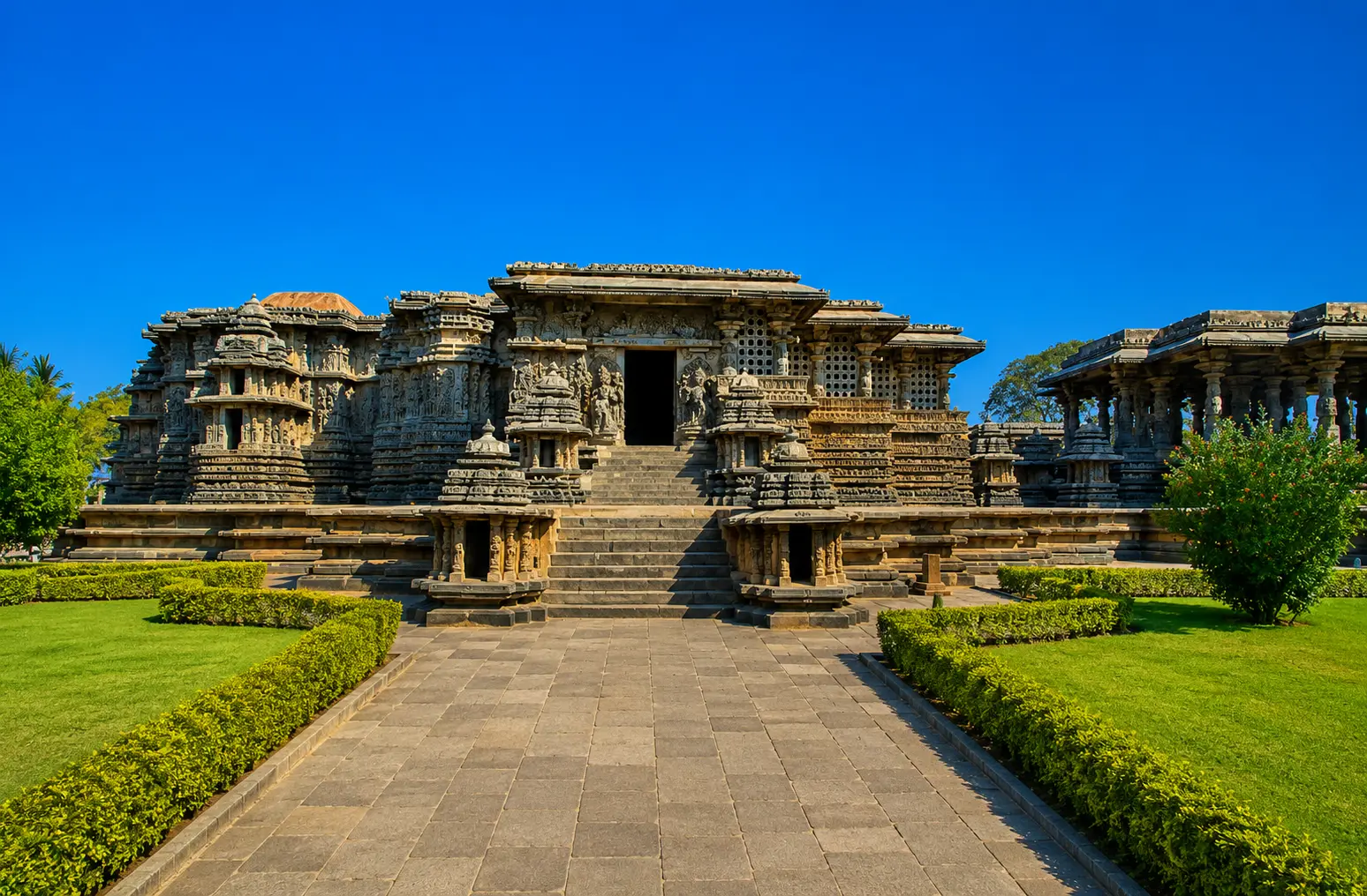 Hoysaleswara Temple, Halebidu