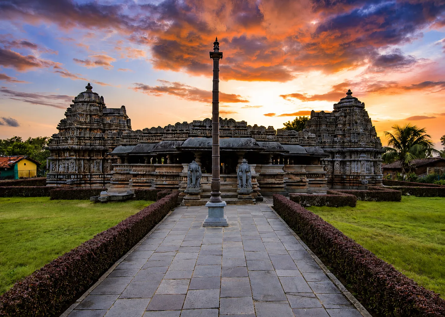 Veera Narayana Temple, Belavadi